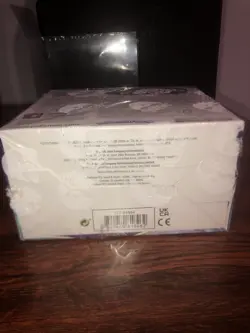 Pokemon Chilling Reign Booster Box Factory Sealed WITH Acrylic Case - Image 5