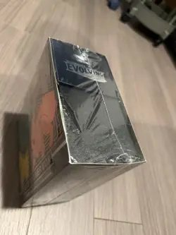 Pokemon TCG Evolving Skies Elite Trainer Box ETB Sealed - Small Tear See Picture - Image 2