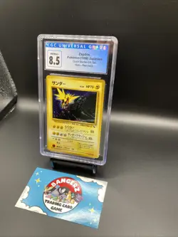 Pokemon 1998 Zapdos #145 Holo Red/Green Gift Set PSA/CGC 8.5 - Image 2