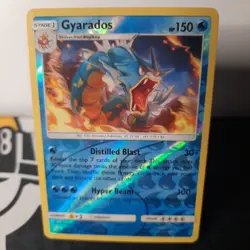 LP-Mint Gyarados - 30/181 - Holo Rare - Reverse Holo Pokemon Team Up - Image 1