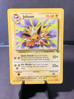 Pokemon TCG Jolteon #20/64 Jungle Set Non Holo Rare WOTC VTG 1999 NM - Image 1