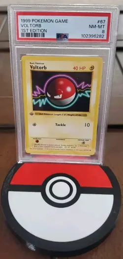 1999 NM-MT PSA 8 1st Edition VOLTORB Shadowless Pokemon Base Set 67/102 - Image 1
