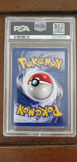 1999 NM-MT PSA 8 1st Edition VOLTORB Shadowless Pokemon Base Set 67/102 - Image 3