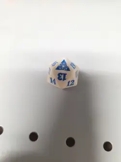 MTG MAGIC THE GATHERING Azorius Guild Spindown D20 Dice- Ravnica Allegiance - Image 1