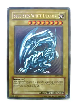 Yugioh Blue-Eyes White Dragon SDK-001 Yu-Gi-Oh! Trading Card w/ Play Wear - Image 1