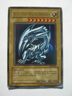 Yugioh Blue-Eyes White Dragon SDK-001 Yu-Gi-Oh! Trading Card w/ Play Wear - Image 3