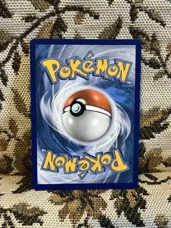 Celebi 009/185 Amazing Rare SWSH04: Vivid Voltage NM/M Pokemon TCG - Image 2