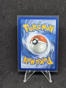 Celebi 009/185 Holo SWSH04: Vivid Voltage - Pokemon Card - NM Amazing Rare - Image 2