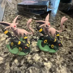POKEMON Prismatic Evolutions Premium Figure Collection Espeon And Umbreon Figure - Image 1