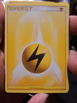 33x Pokemon Lightning Energy 2005-2010 - Basic Energy Deck Builder Lot - Image 2