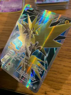 NEAR MINT! Zapdos (29/83) XY Generations Full Art Ultra Rare Pokemon Card! - Image 4