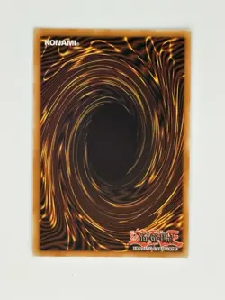 Dark Magician LOB-EN005 (25th Anniversary Edition) Unlimited NM - Image 2