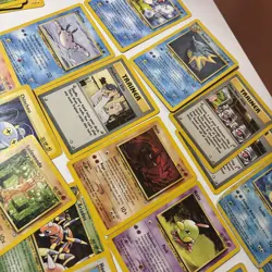 Lot Of 21 Vintage Pokemon Neo Genesis Cards Commons And Uncommons - Image 2