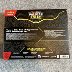 Pokemon TCG: Scarlet & Violet Paldean Fates Premium Collection - Skeledirge EX - Image 3