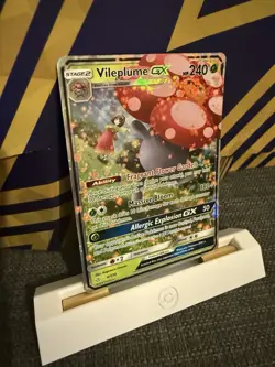 Pokemon Vileplume GX TCG Cosmic Eclipse Holo Card 4/236 Full Art Ultra Rare (NM) - Image 2
