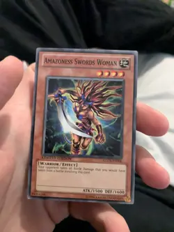 GLD3-EN006 Amazoness Swords Woman Common Limited Edition lp-mp Yugioh Card - Image 1