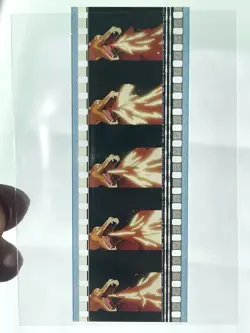 Pokemon 35mm Film Cell Strip Pokemon The First Movie Mewtwo vs. Mew CHARIZARD 🔥 - Image 2