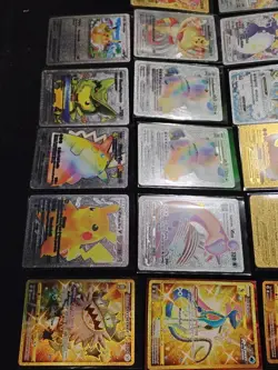 Pokemon TCG 17 Card Lot - Pikachu- Charizard - Ex Vx Gmax - Gold Foil - Image 4