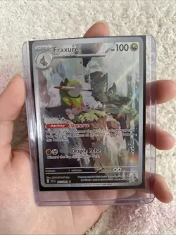 Pokemon TCG Fraxure 077/064 Shrouded Fable Illustration Rare Holo Card - Image 1