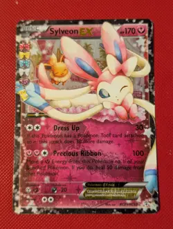Pokemon TCG - Sylveon EX - RC21/RC32 - Generations Radiant Collection - Image 1