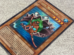 Yu-Gi-Oh! Card - Toon Mermaid - Holo 1st Edition - MRL-072 - 1996 - MP! - Image 2