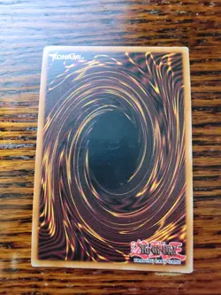 Dark Magician LOB-005 The Legend of Blue Eyes White Dragon Unlimited - Image 3