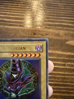 Dark Magician LOB-005 The Legend of Blue Eyes White Dragon NICE CONDITION - Image 2