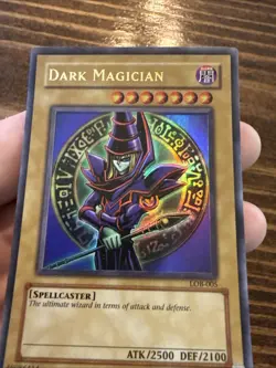 Dark Magician LOB-005 The Legend of Blue Eyes White Dragon NICE CONDITION - Image 4