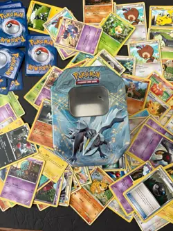 150 Pokemon Card Bulk Lot From 2010-2012 With Metal Tin - Image 1