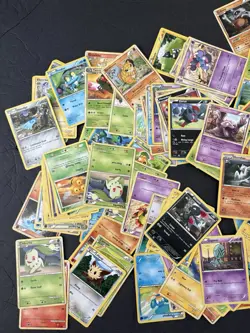 150 Pokemon Card Bulk Lot From 2010-2012 With Metal Tin - Image 3