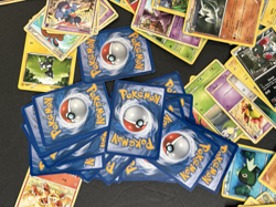 150 Pokemon Card Bulk Lot From 2010-2012 With Metal Tin - Image 4