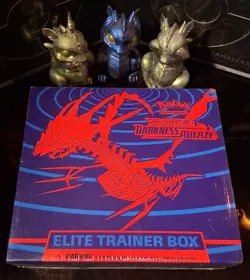 Pokemon TCG: Sword & Shield 3 Darkness Ablaze Elite Trainer Box 820650807312 - Image 1