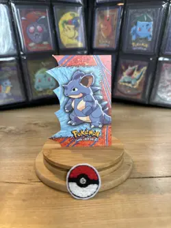 Pokemon Topps Nidoqueen #31 Die Cut EV09 sur 12 NM - Image 1