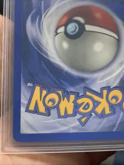 Pokemon TCG Beedrill H4/H32 Skyridge Holo Rare 2003 NM - Image 4