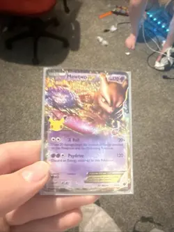 Pokemon Pikachu SWSH020 Promo Card Nintendo SWSH Promo English TCG - Image 5