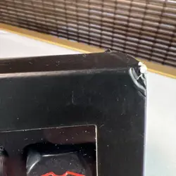 MAGIC The Gathering. Mythic edition loyalty dice and case - Image 2