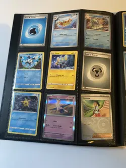 500 Pokemon Cards Near Mint in binder with spare binder guaranteed rare cards - Image 5