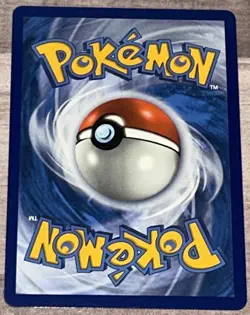 Alcremie V 022/073 Ultra Rare Champion's Path Pokemon TCG NM/M - Image 2