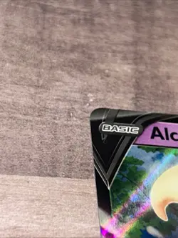 Alcremie V 022/073 Ultra Rare Champion's Path Pokemon TCG NM/M - Image 3