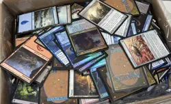 Unsorted Magic: The Gathering TCG and CCG Trading Cards (2000 Plus Cards) - Image 3