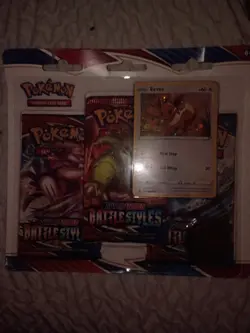 NEW Pokemon TCG: Sword & Shield Battle Styles Blister Pack with 3 Booster Packs - Image 1