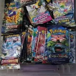 Pokemon Mystery Pack - Vintage & Modern Booster | Chase Cards Possible (1 In 8) - Image 1