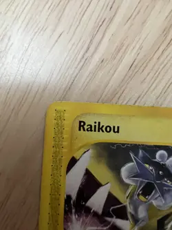 Pokemon Raikou 28/144 Non-Holo Rare Skyridge E-Series MP - Image 2