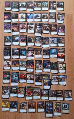 lot de 118 cartes trading card game World of Warcraft 2009 - Image 1