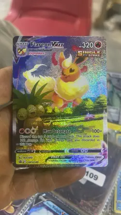 Pokemon Flareon VMAX SWSH180 Single Strike Promo Holo Card 320HP - Image 1