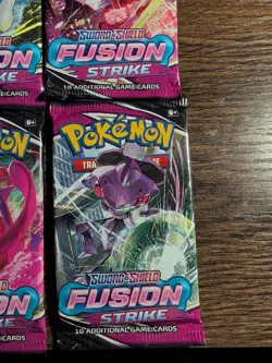 Pokemon TCG Sword & Shield Fusion Strike Booster Pack Art Set (4 Packs) - Image 5