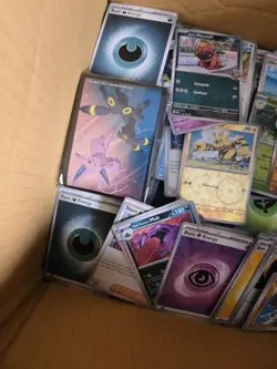 Bulk Lot Of 1000+ Modern Pokemon Cards- Commons, Reverse Holos + - Image 2