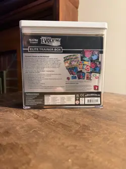 Pokemon TCG Sword & Shield Evolving Skies Elite Trainer Box ETB Factory Sealed - Image 2