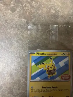Pokemon Pikachu Berkemeja Batik 154/SV-P Stamped Indonesia Journey Promo Sealed - Image 2