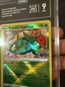 2022 Pokemon Go Radiant Venusaur 004/078 Radiant Rare TAG 9 Mint - Image 4